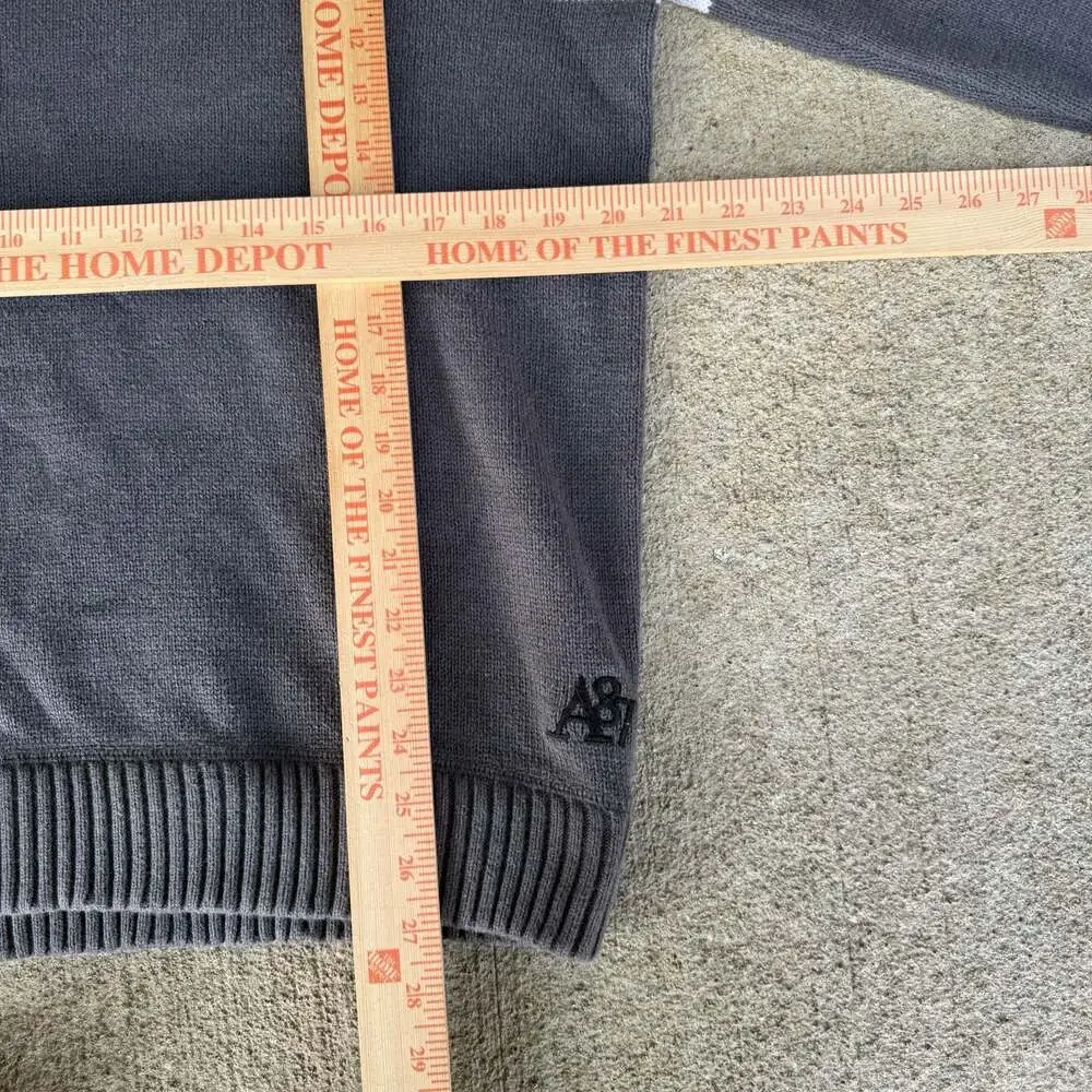 Aeropostale Men's Gray Black and White Striped Crewneck Knit Sweater XL